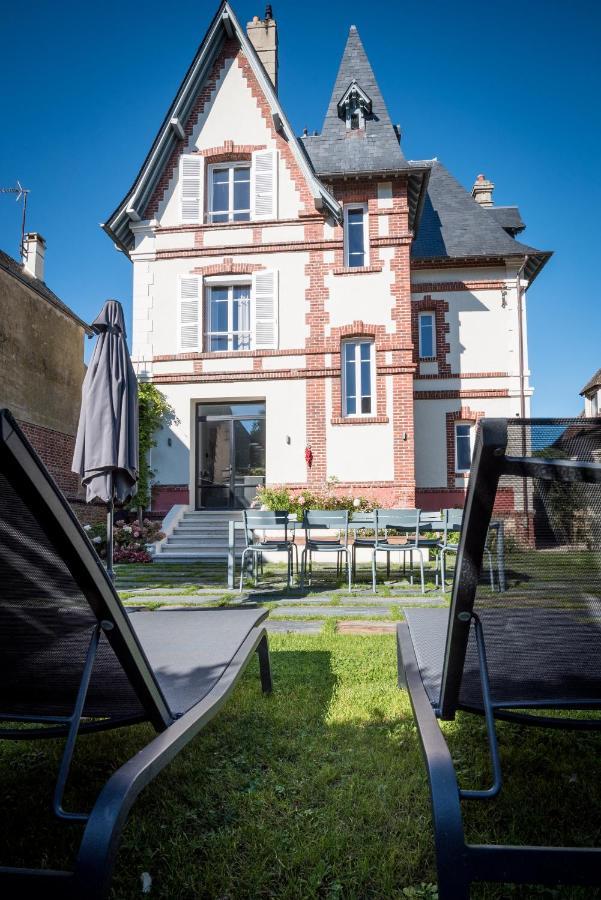 Villa Berry Centre Deauville - Chic & Stylee - Magnifique Jardin Buitenkant foto